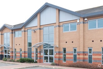 28-29 The Point Business Park, Rockingham Rd, Market Harborough to rent Building Photo- Image 2 of 13