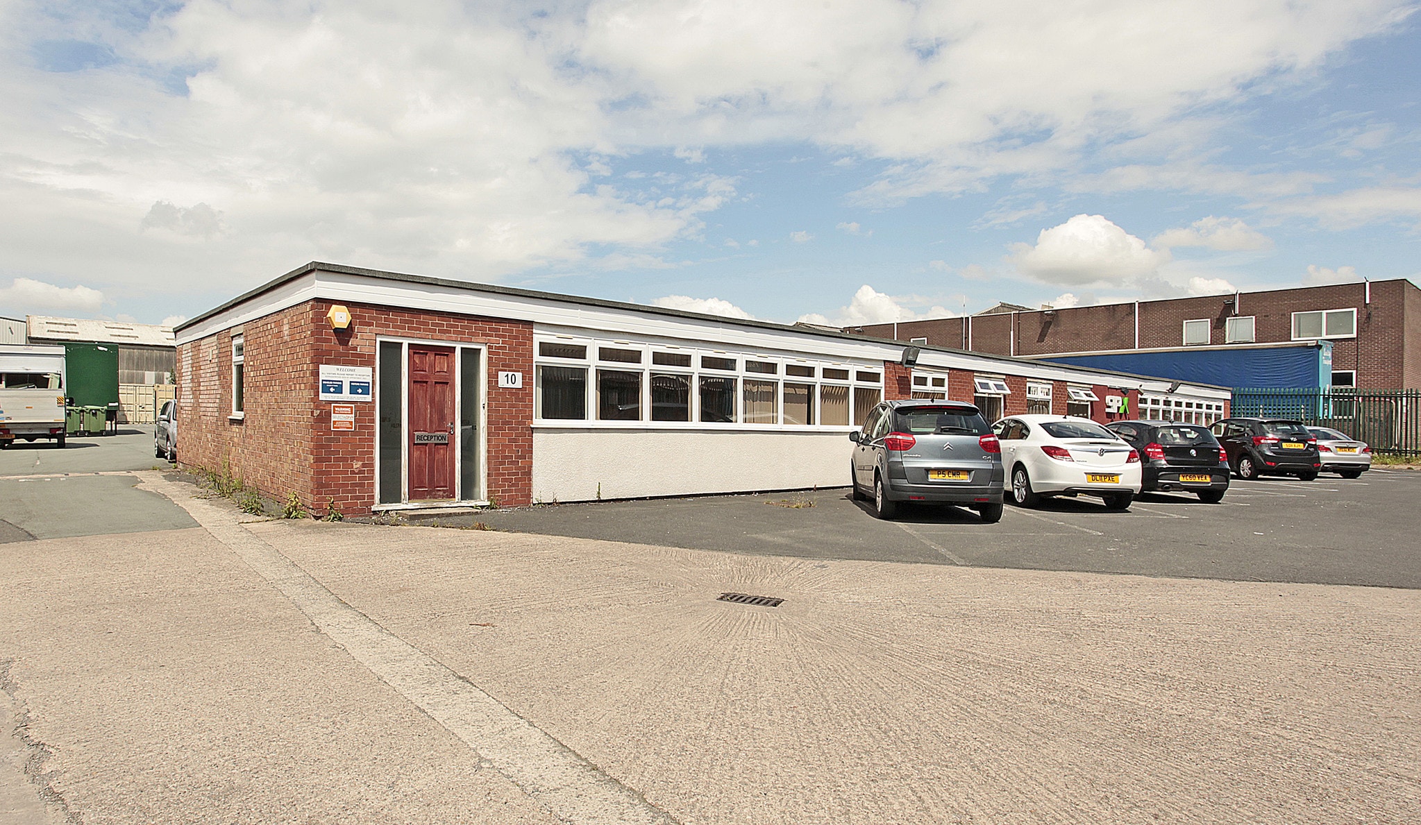 Road Two, Winsford to rent Primary Photo- Image 1 of 2