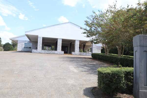 27950 AL Highway 21, Talladega, AL for rent - Primary Photo - Image 1 of 12