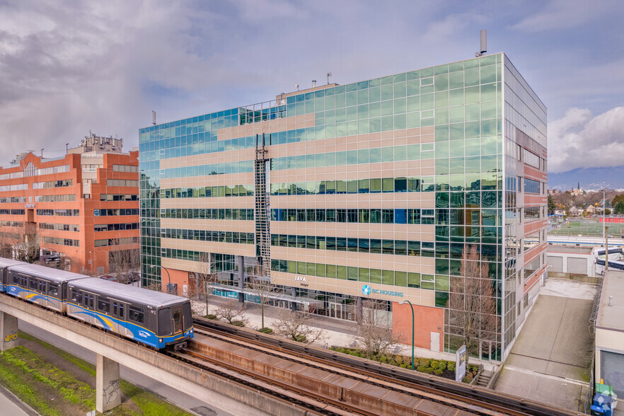 369 Terminal Ave, Vancouver, BC for rent - Building Photo - Image 1 of 8