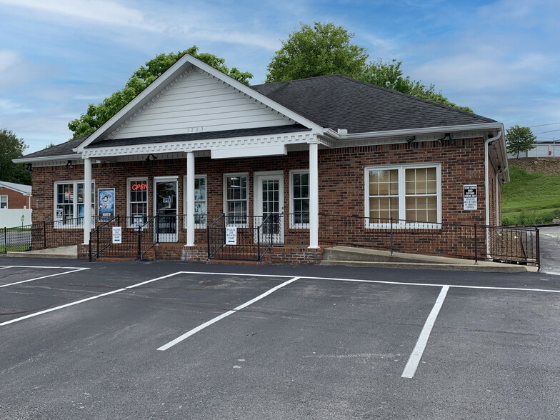 1203 James Campbell Blvd, Columbia, TN for sale - Building Photo - Image 1 of 1