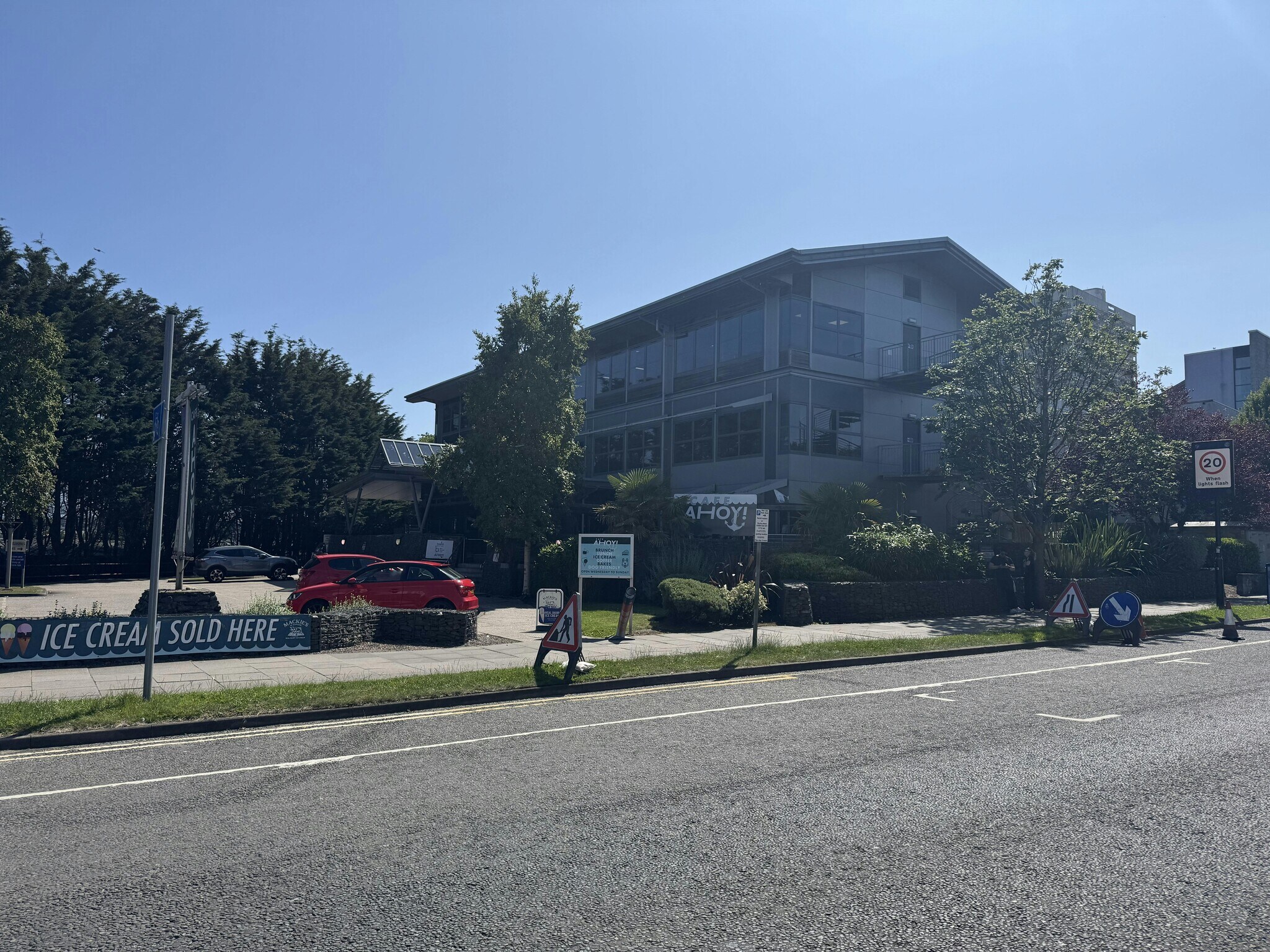 Beach Blvd, Aberdeen to rent Building Photo- Image 1 of 6