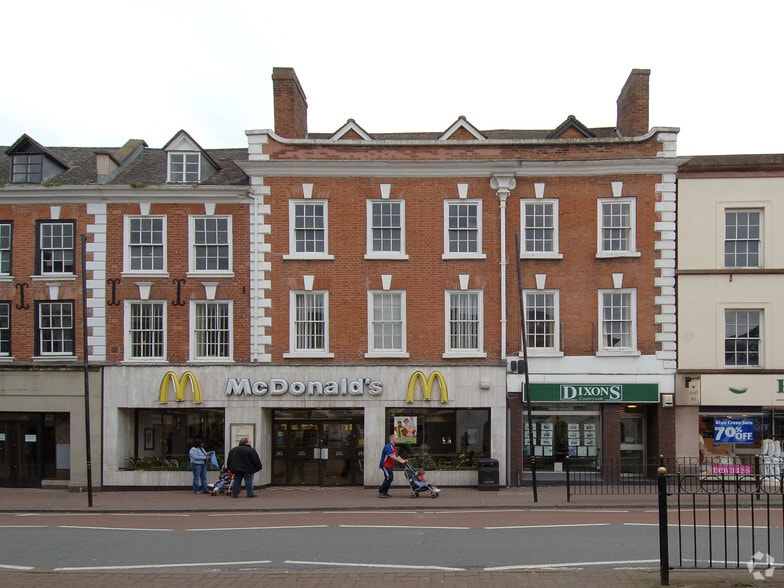 27-29 High St, Bromsgrove to rent - Building Photo - Image 2 of 5