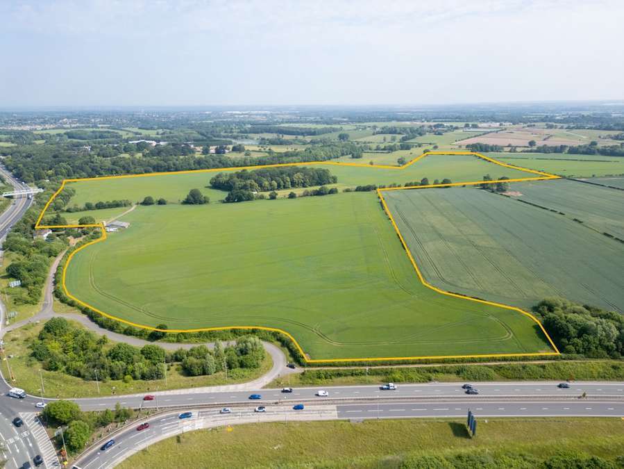 Land at Swinfen Lichfield, Lichfield for sale Primary Photo- Image 1 of 2