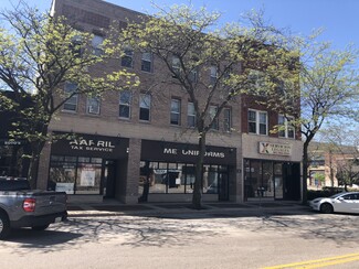 More details for 124-126 N Genesee St, Waukegan, IL - Retail for Rent