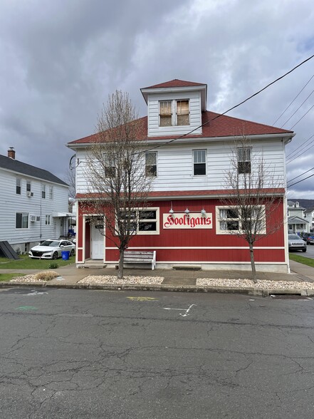 396 E Washington St, Nanticoke, PA for sale - Primary Photo - Image 1 of 1