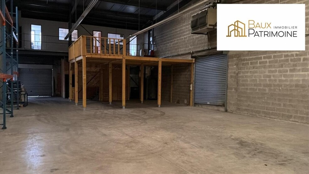Industrial in Drancy to rent - Interior Photo - Image 2 of 8