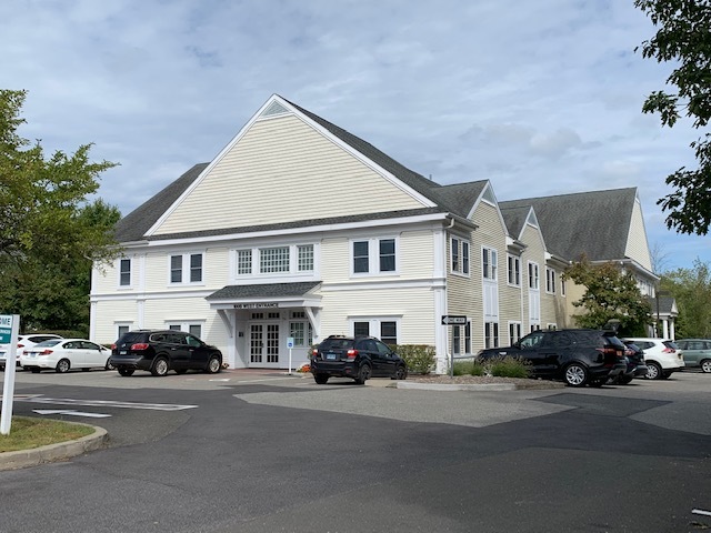 Ridgefield Office Center 100 Danbury Road, Ridgefield, CT for sale - Building Photo - Image 1 of 1