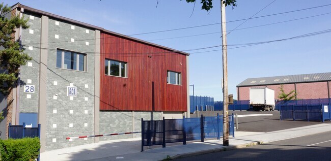 More details for 28 Potter Ave, New Rochelle, NY - Office to Rent