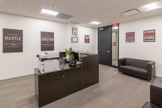 1051 Perimeter Dr, Schaumburg, IL to rent Building Photo- Image 2 of 6