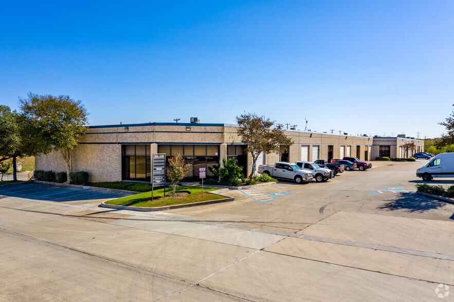 12700-12730 O'Connor Rd, San Antonio, TX for rent - Building Photo - Image 2 of 12