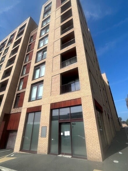 49 Blundell St, Liverpool to rent - Building Photo - Image 2 of 4