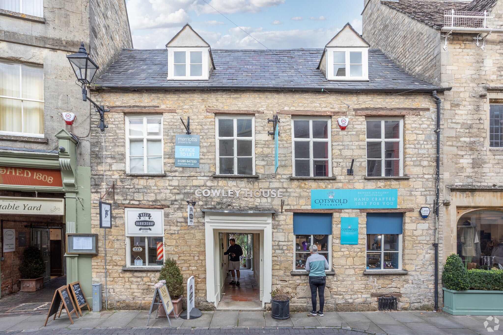 12 Black Jack St, Cirencester for sale Primary Photo- Image 1 of 1
