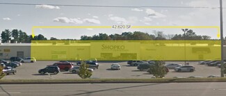 More details for 825 W Fulton St, Waupaca, WI - Retail for Rent