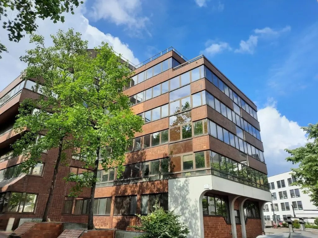 Office in Rouen to rent Building Photo- Image 1 of 15