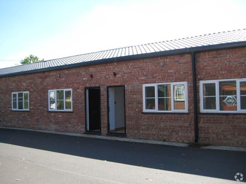 Bridgemere, Nantwich for sale - Primary Photo - Image 1 of 1