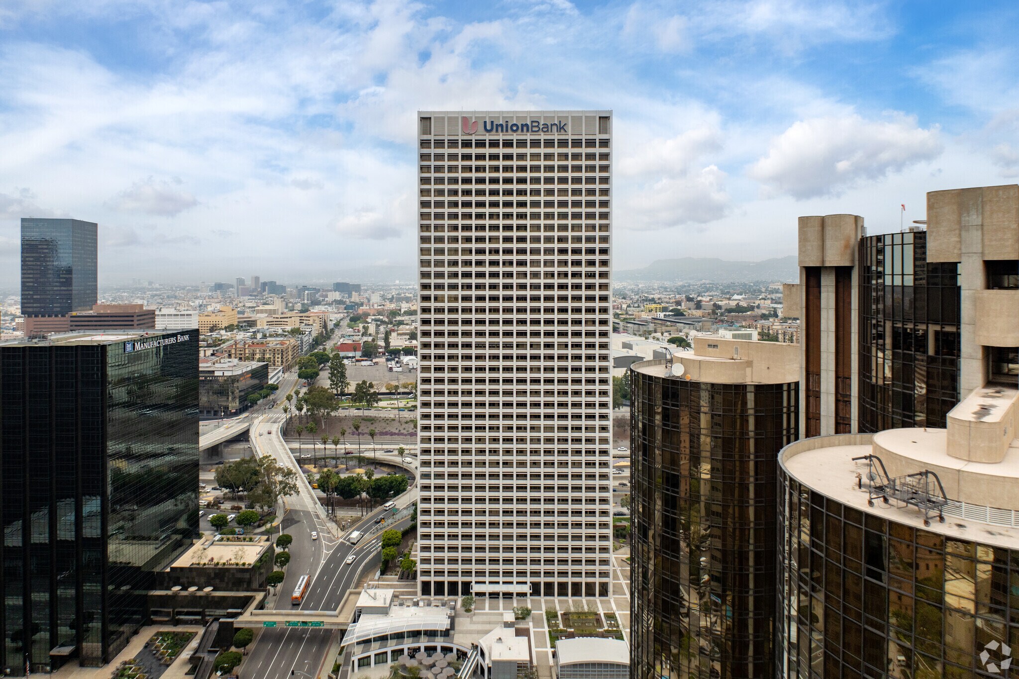 445 S Figueroa St, Los Angeles, CA to rent Building Photo- Image 1 of 23