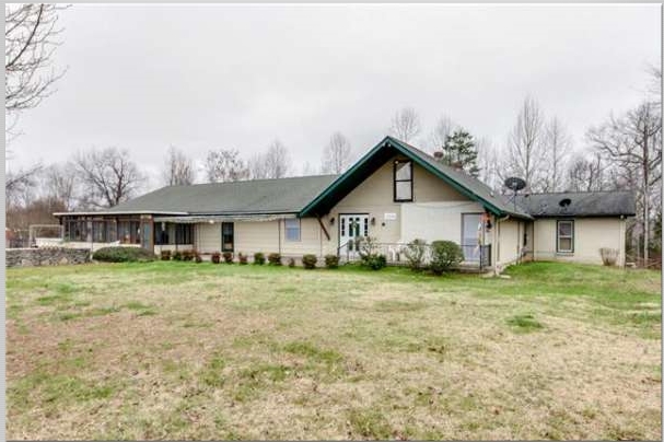 2124 Valley View Rd, Joelton, TN for sale - Primary Photo - Image 1 of 1