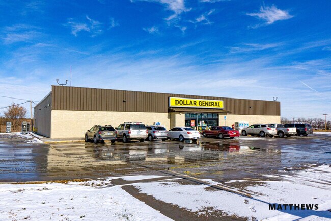 More details for 120 Lebow St, Mankato, KS - Retail for Sale