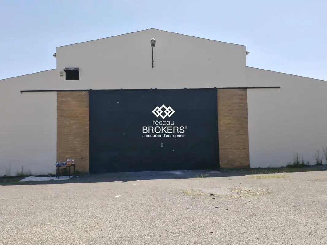 Industrial in Meaux to rent Building Photo- Image 1 of 10