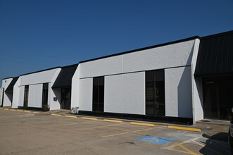 15534 W Hardy Rd, Houston, TX for rent Building Photo- Image 1 of 2