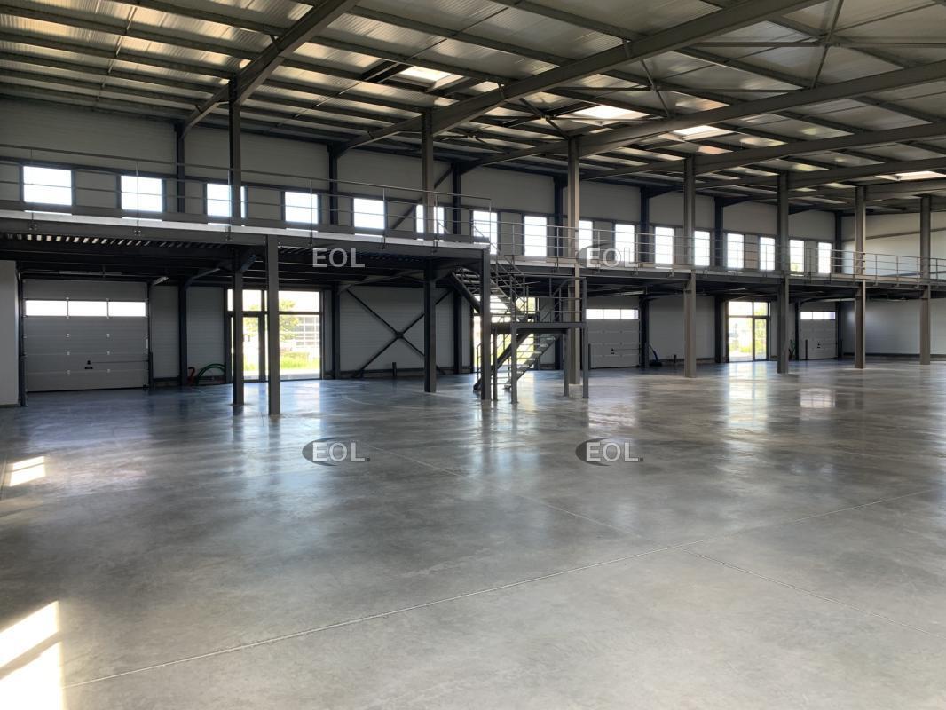 Light Industrial in Taillades for sale Building Photo- Image 1 of 9