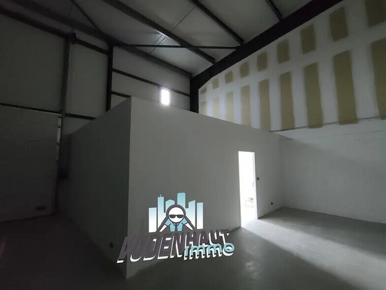 Light Industrial in Lespinasse to rent - Building Photo - Image 1 of 18
