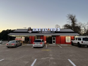 206 W Houston St, Cleveland, TX for sale Building Photo- Image 1 of 15