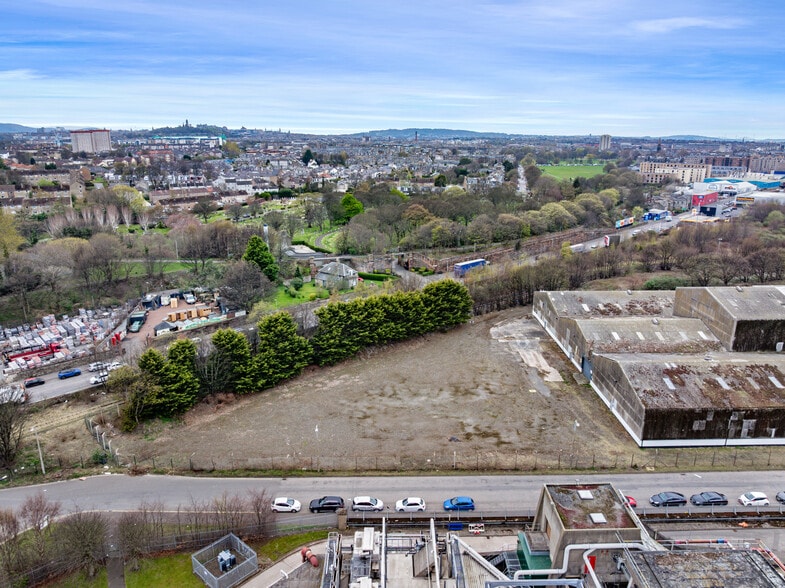 3 Marine Esplanade, Edinburgh to rent - Building Photo - Image 2 of 8