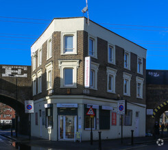 61 Grafton Rd, London for rent Primary Photo- Image 1 of 4