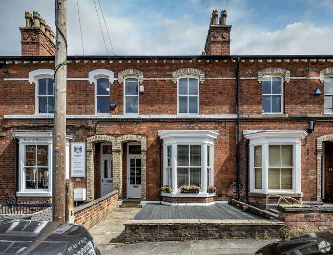 More details for 6 George St, Alderley Edge - Office to Rent