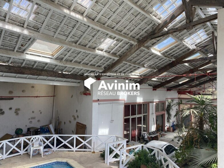 Retail in Draguignan for sale - Interior Photo - Image 3 of 26