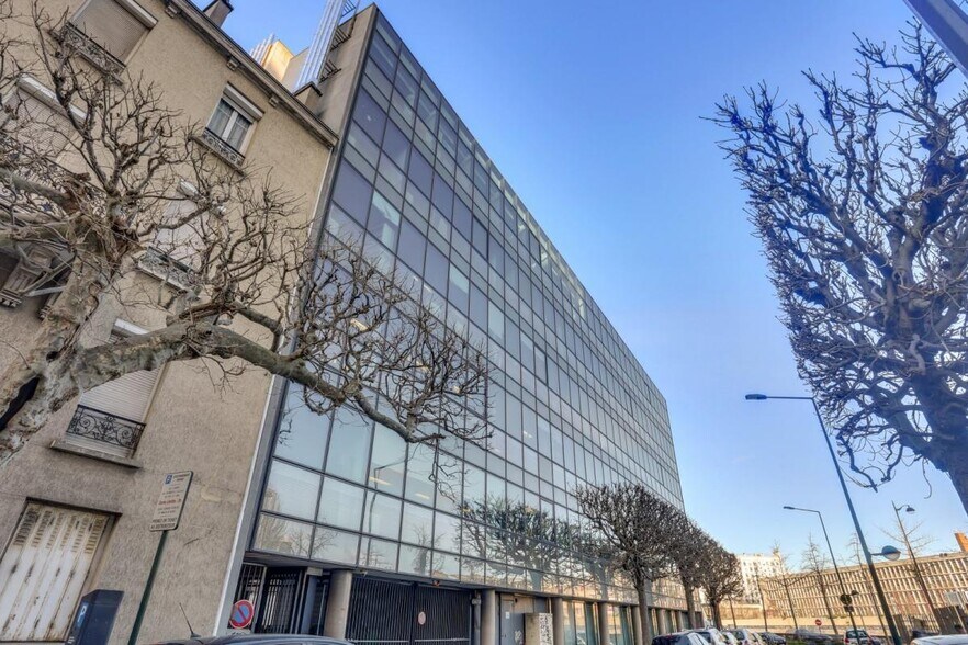 4-6 Rue Gambetta, Malakoff for sale - Building Photo - Image 1 of 28