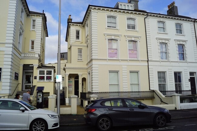 More details for 5 Hyde Gardens, Eastbourne - Office to Rent