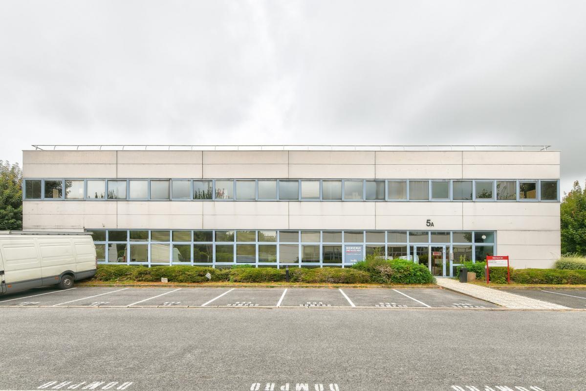 165 Rue De La Belle Etoile, Roissy-en-France to rent Building Photo- Image 1 of 19
