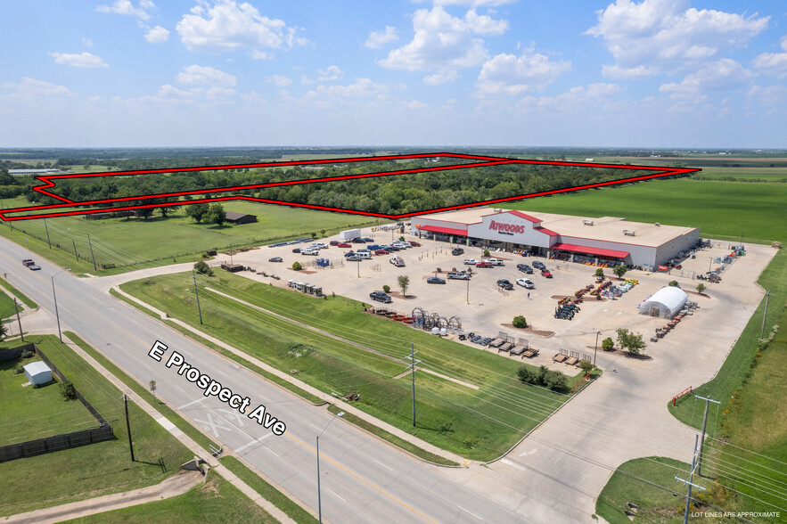 101 E Prospect Rd, Ponca City, OK for sale - Aerial - Image 1 of 16