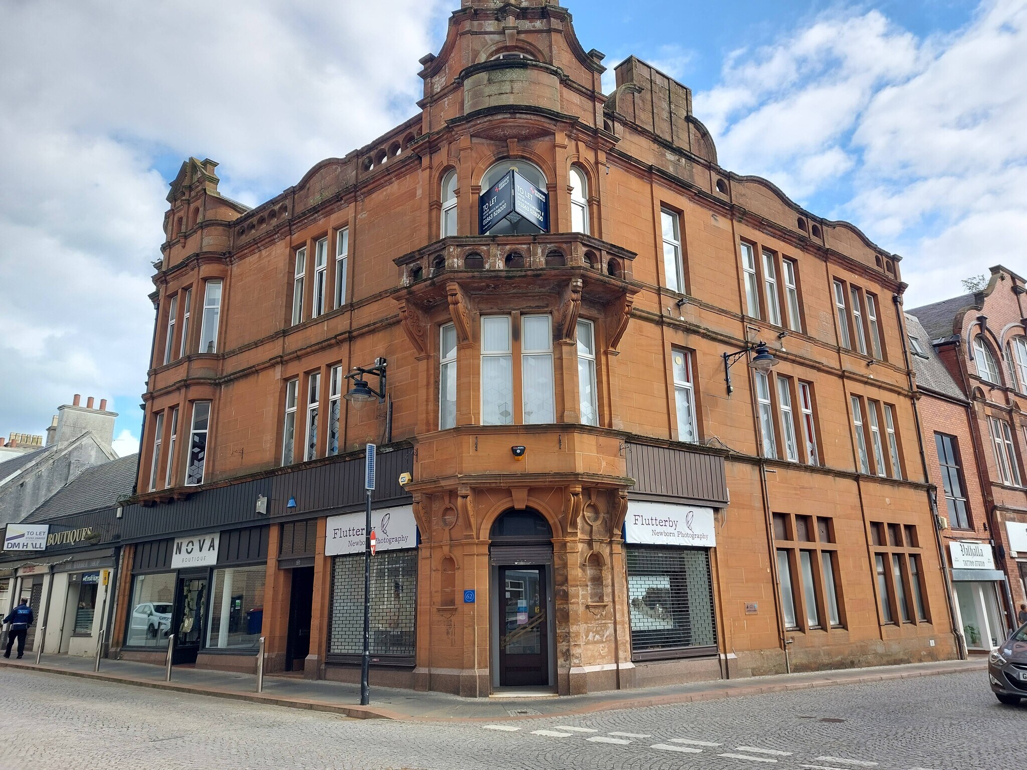 60 Bank St, Kilmarnock to rent Building Photo- Image 1 of 12