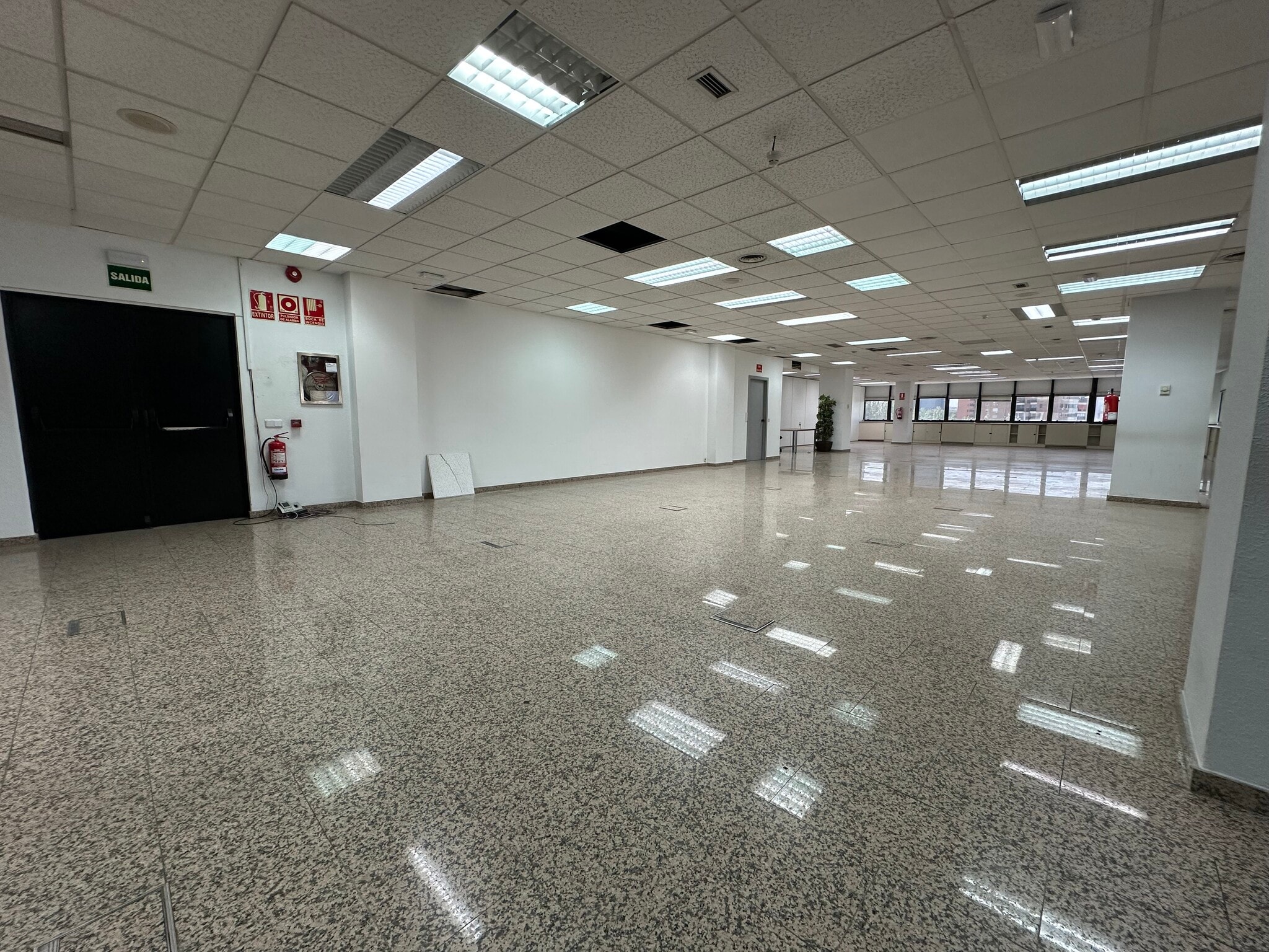 Calle de Manuel Tovar, 43, Madrid, Madrid to rent Interior Photo- Image 1 of 13