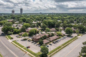 4735 Spottswood Ave, Memphis, TN - aerial  map view - Image1