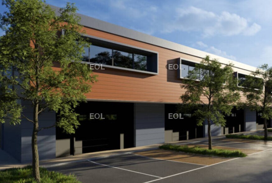 Light Industrial in La Ciotat to rent - Building Photo - Image 3 of 8