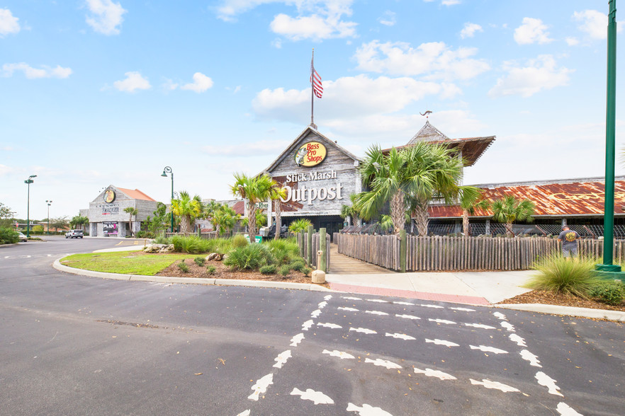 750 Bass Pro Dr NE, Palm Bay, FL for sale - Building Photo - Image 1 of 1