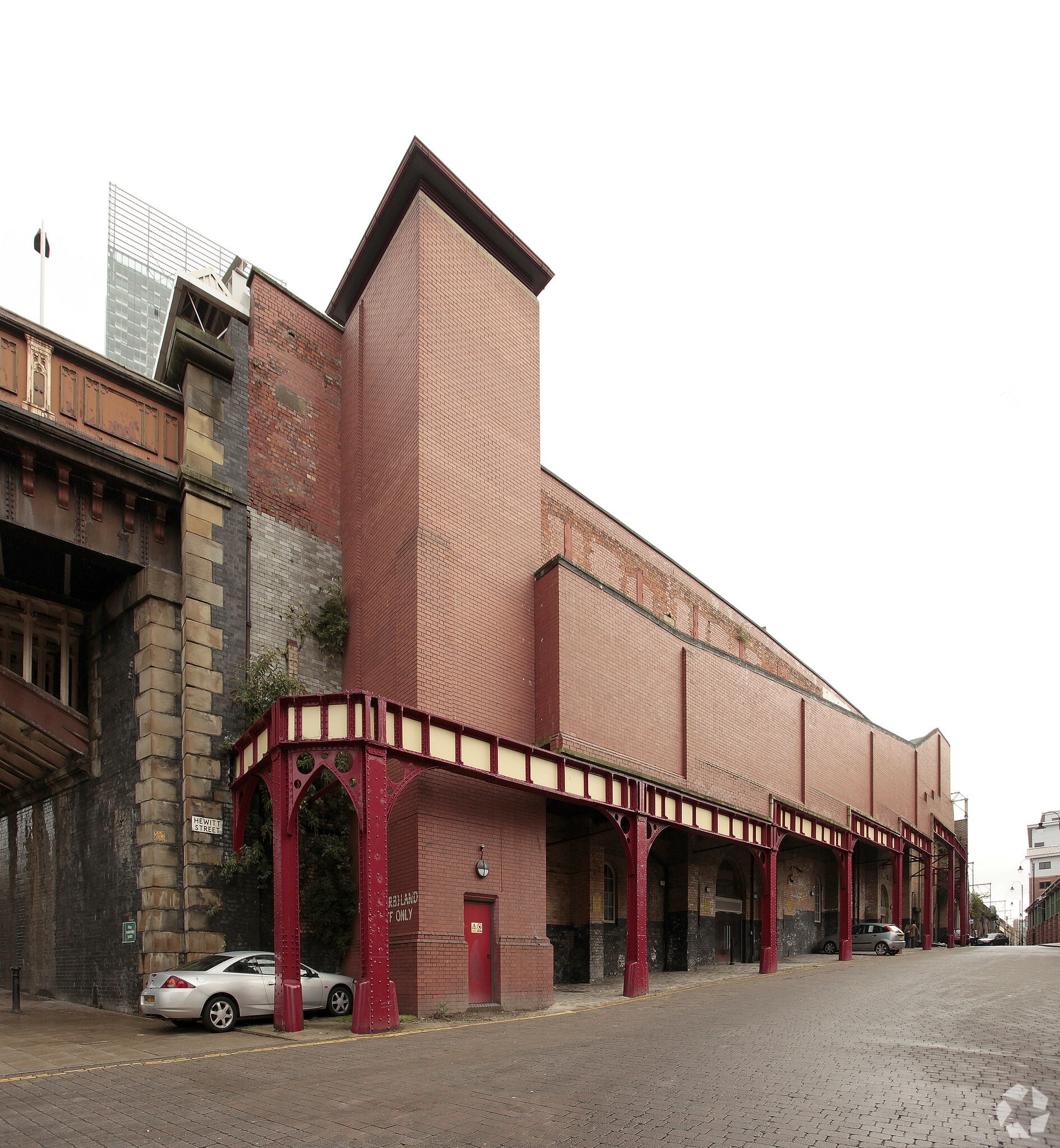 Hewitt St, Manchester to rent Primary Photo- Image 1 of 12