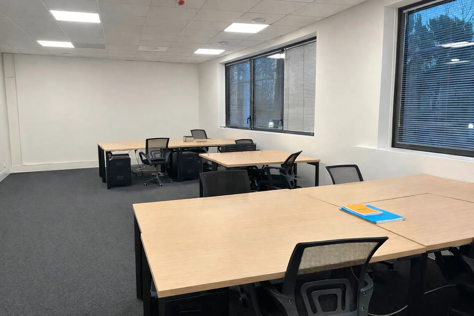 270 Rue Pierre Duhem, Aix-en-Provence to rent Interior Photo- Image 1 of 6