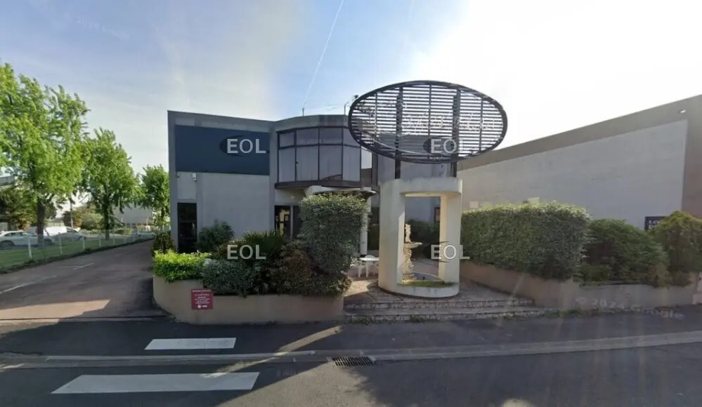 Location Local d'activités 89 m² à 589 m² - Photo 1