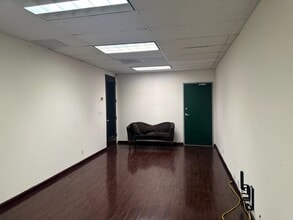 1575 Westwood Blvd, Los Angeles, CA to rent Building Photo- Image 2 of 2