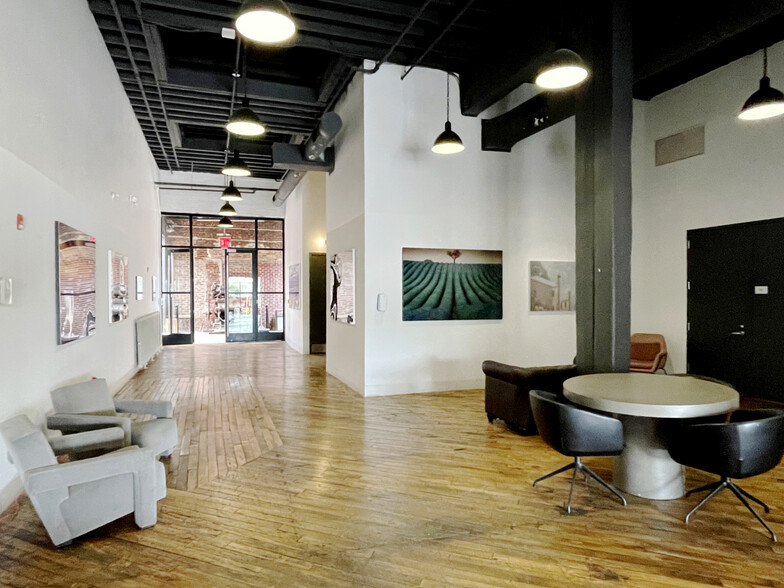 1519 Decatur St, Ridgewood, NY for rent - Lobby - Image 1 of 9