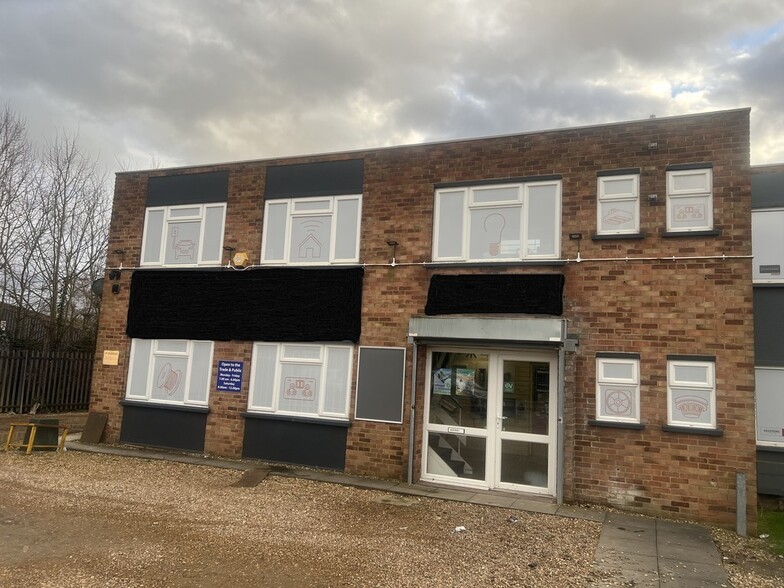 Regal Rd, Wisbech for rent - Building Photo - Image 1 of 1