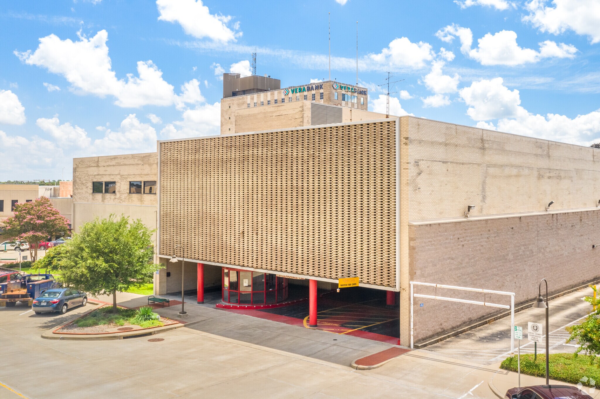 213-215 N Fredonia St, Longview, TX for sale Building Photo- Image 1 of 1