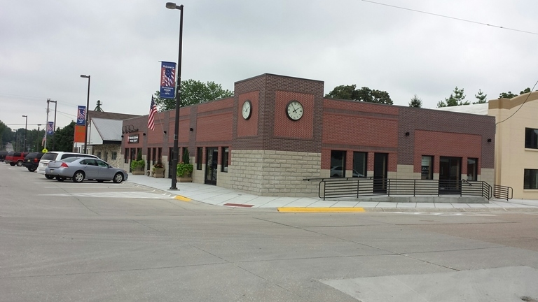 109 Vine St, Yutan, NE for sale - Primary Photo - Image 1 of 1