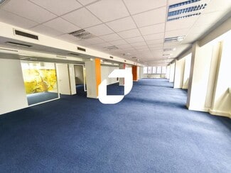 More details for 9-11 Avenue Du Val De Fontenay, Fontenay-sous-Bois - Office for Sale